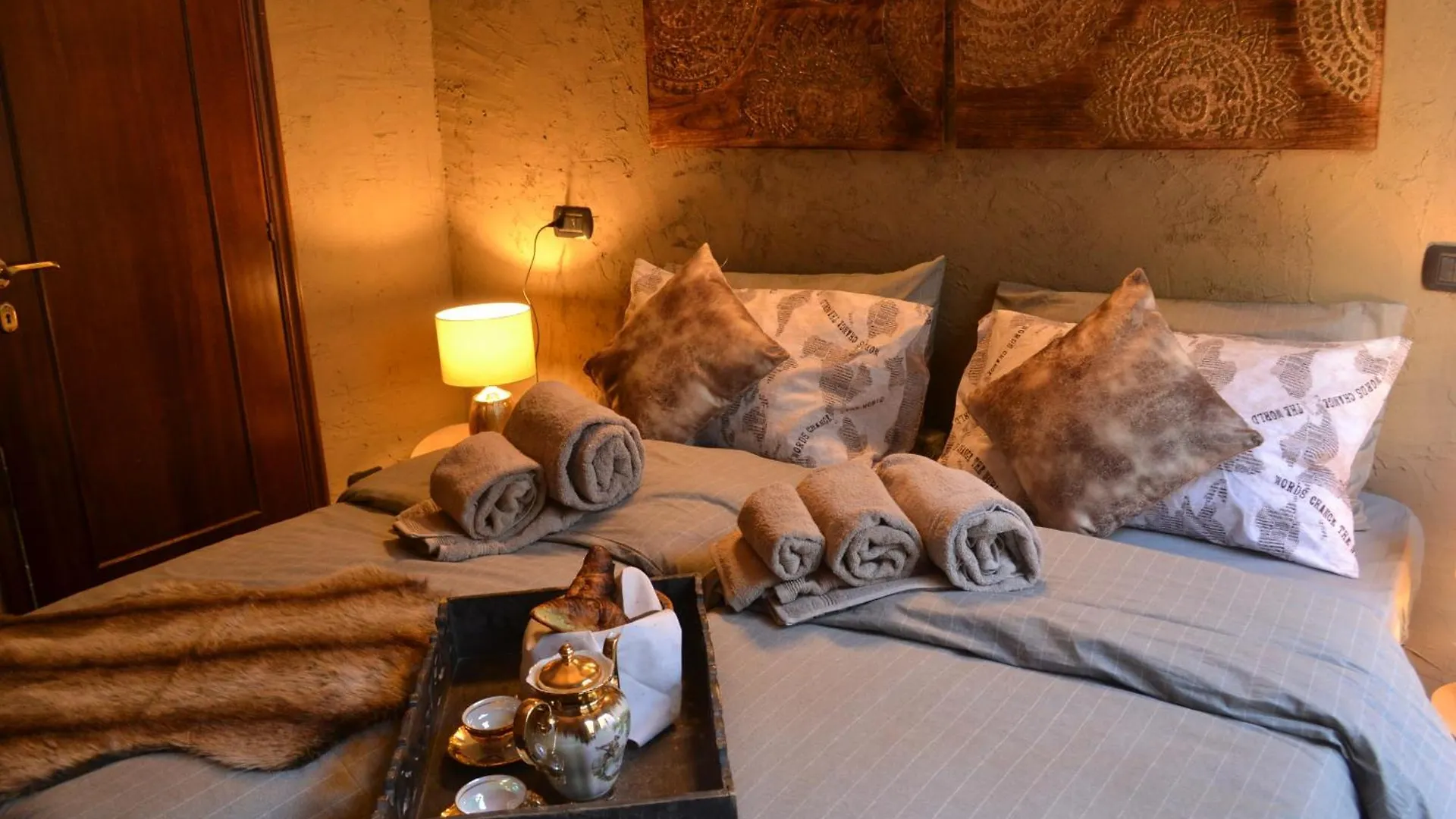 Style Apartment Milano Italy